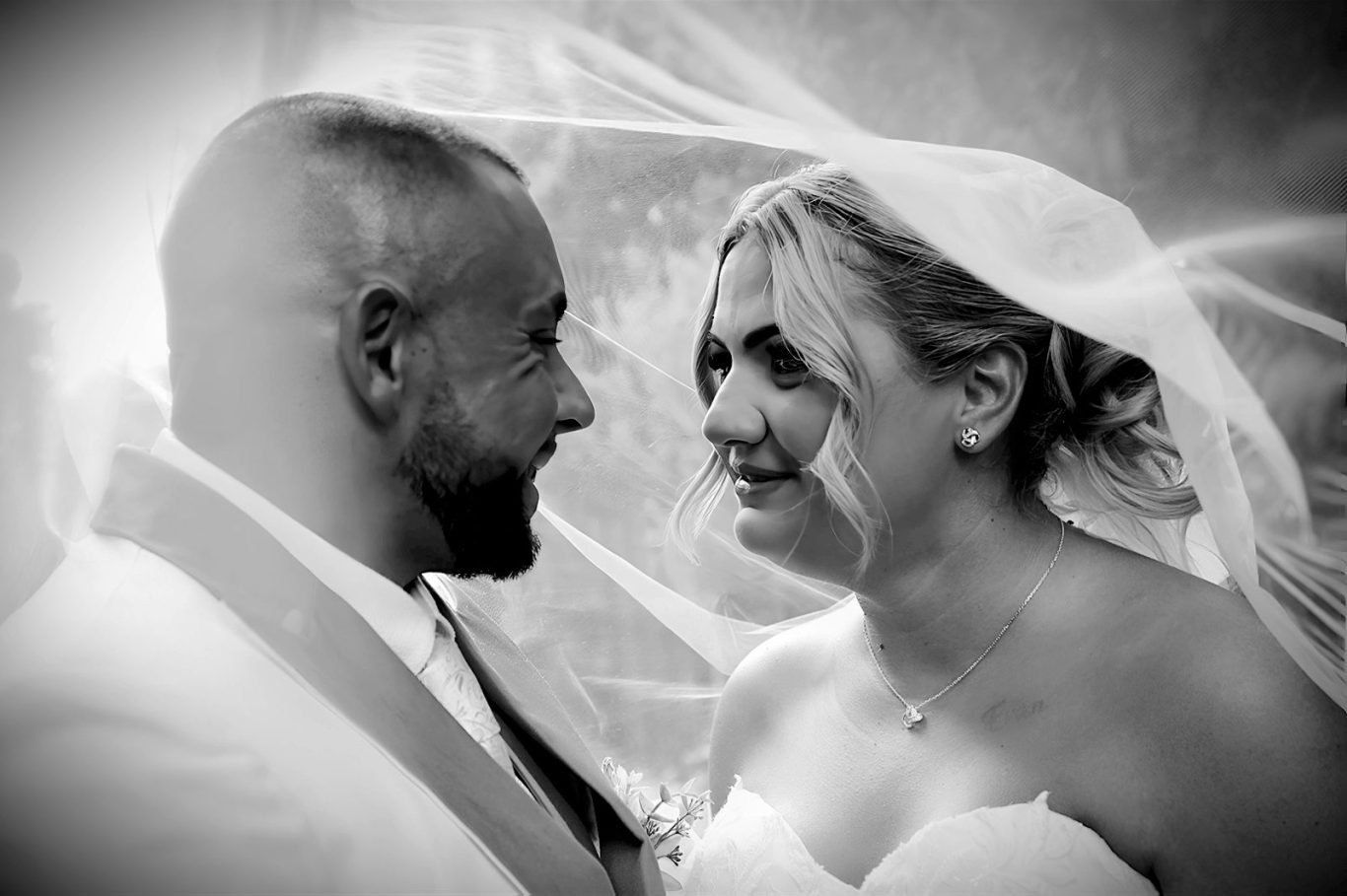 Bride & Groom at Brockencote Hall Hotel Bride & Groom at Brockencote Hall Hotel